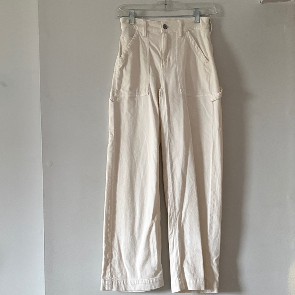 American Eagle Outfitters Cream Wide Leg Baggy Super High-Rise Jeans